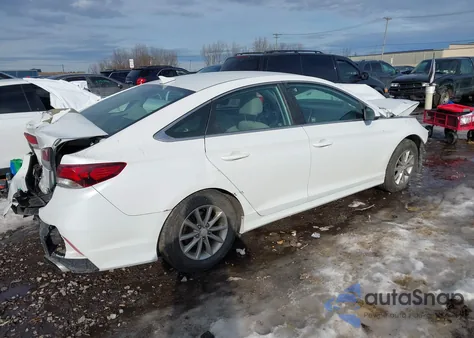 2018 Hyundai Sonata Se из США, поврежденный, VIN 5NPE24AF3JH688462